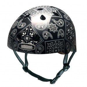kask-nutcase-street-blackdana