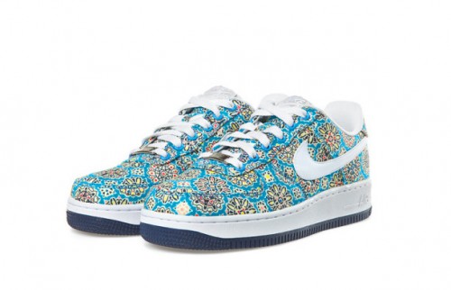 Liberty Nike Sportswear2