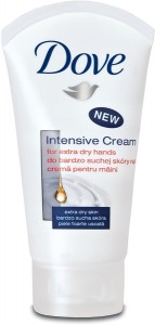 Pielęgnacja dłoni zimą Pielęgnacja dłoni zimą