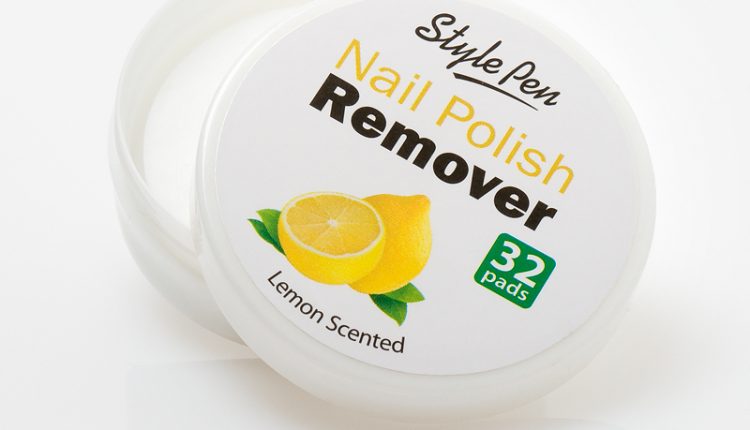 owocowy zmywacz do paznokci