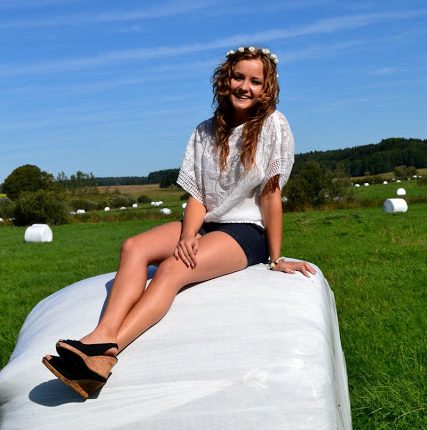 Stylizacja dnia - Curly Fashion