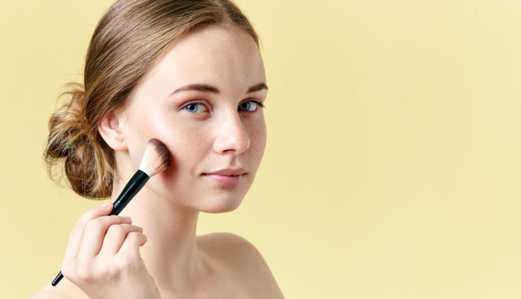 Krem BB – idealny kosmetyk do cery z niedoskonałościami