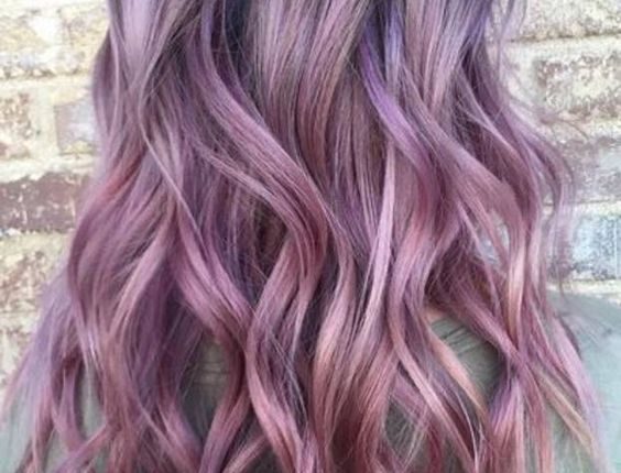 trendy 2019 lila fiolet